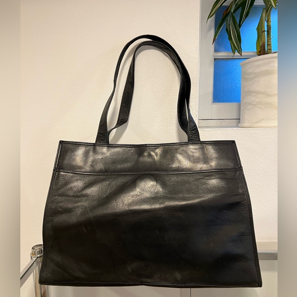 Elegant Black Leather Brooks Brothers Tote Bag